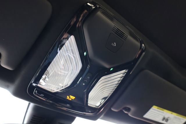 Used 2023 BMW 330i xDrive Sedan w/ Driving Assistance Package image 22