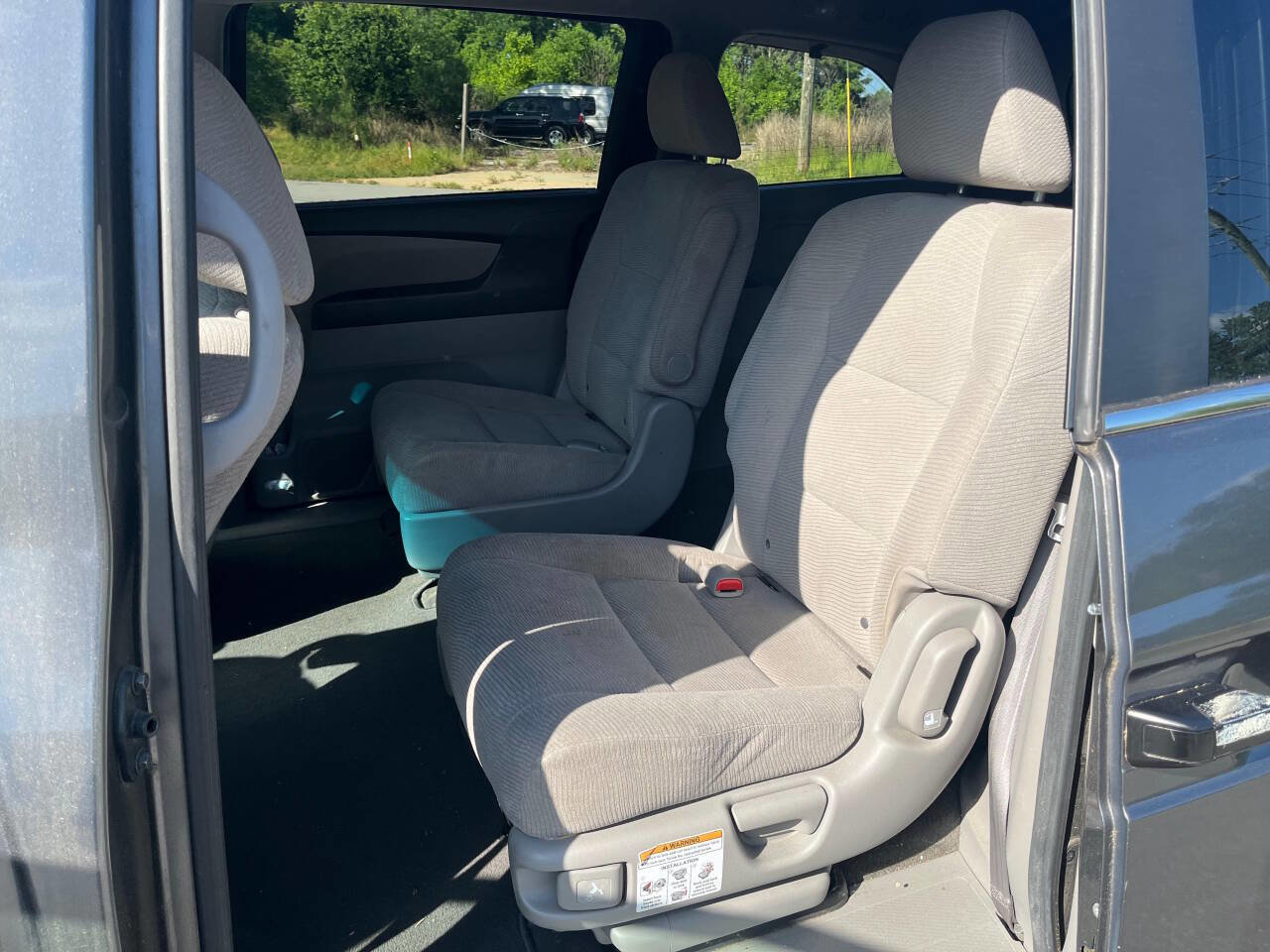 Used 2012 Honda Odyssey LX image 17