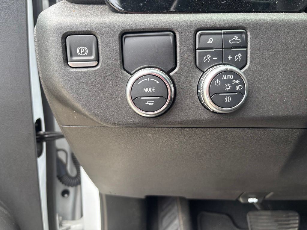 Used 2025 GMC Sierra 1500 SLT RWD image 24