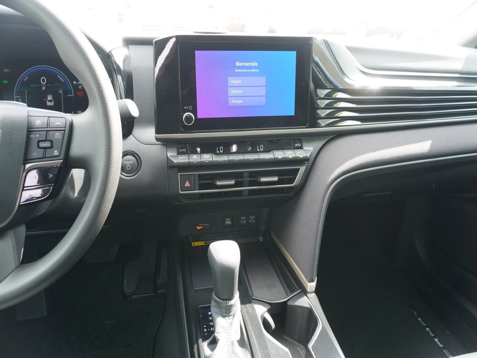 Used 2025 Toyota Camry LE w/ Convenience Package FWD image 15