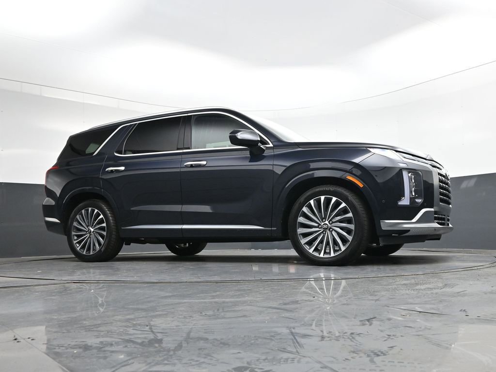 Used 2024 Hyundai Palisade Calligraphy image 26