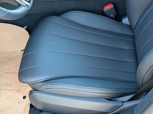 New 2026 Mercedes-Benz E 350 4MATIC Sedan image 4