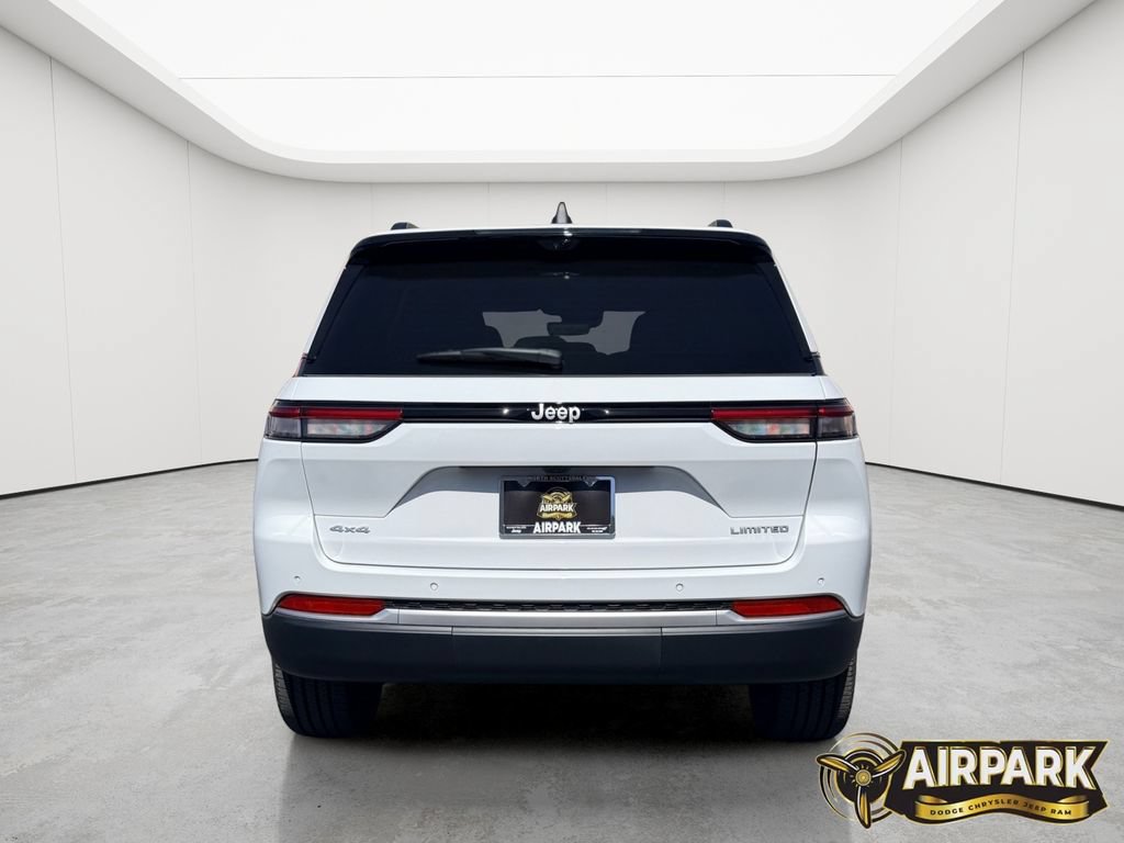 New 2026 Jeep Grand Cherokee Limited w/ Luxury Tech Group II AWD/4WD image 5