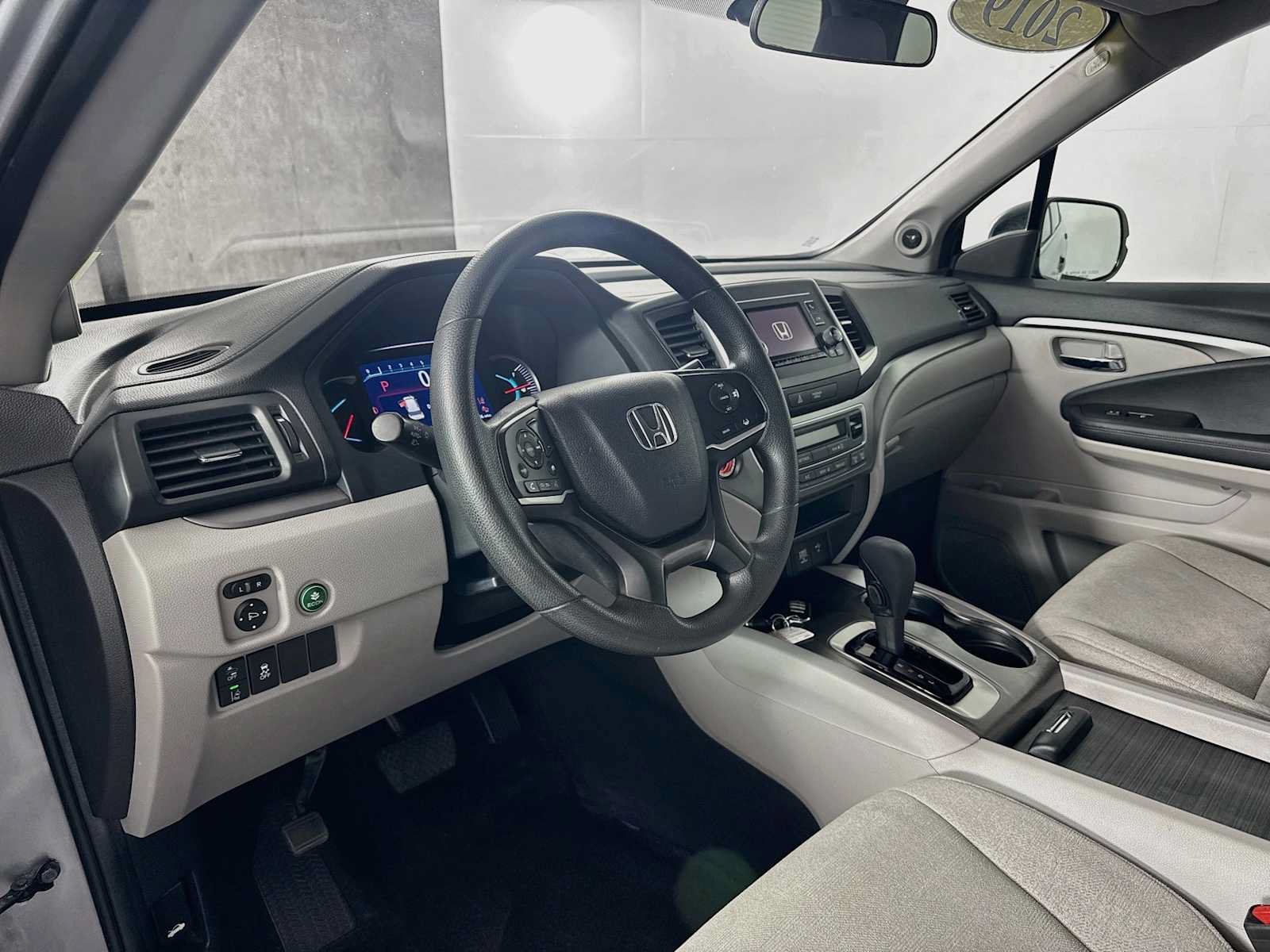 Used 2019 Honda Pilot LX image 7