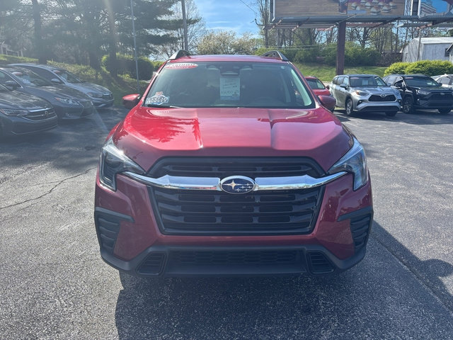 Used 2025 Subaru Ascent Premium image 3
