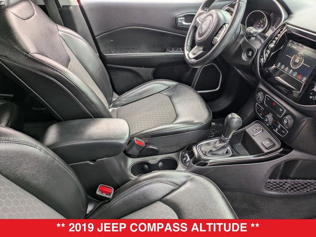 Used 2019 Jeep Compass Altitude image 35