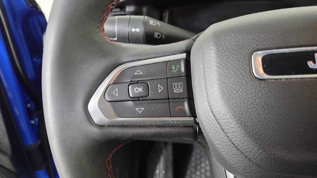 Used 2024 Jeep Compass Trailhawk w/ Trailhawk Elite Group image 18