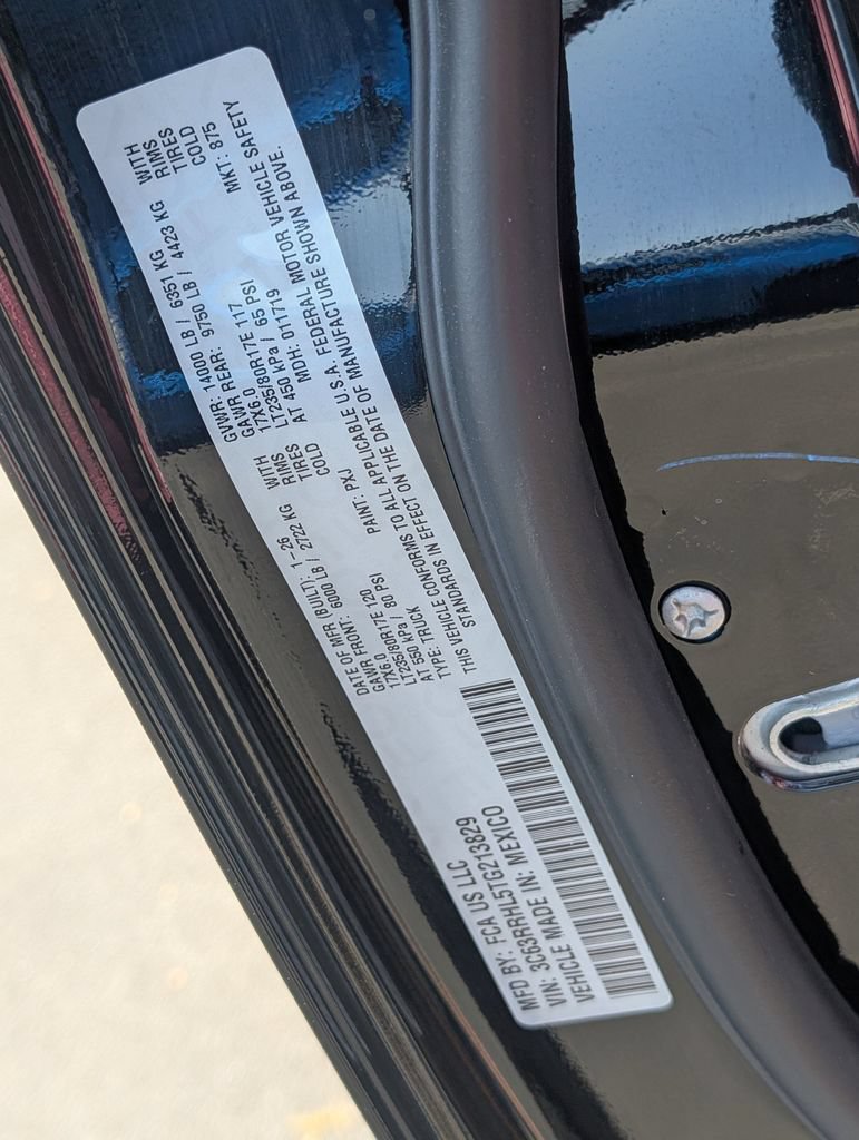 New 2026 RAM 3500 Big Horn AWD/4WD image 33