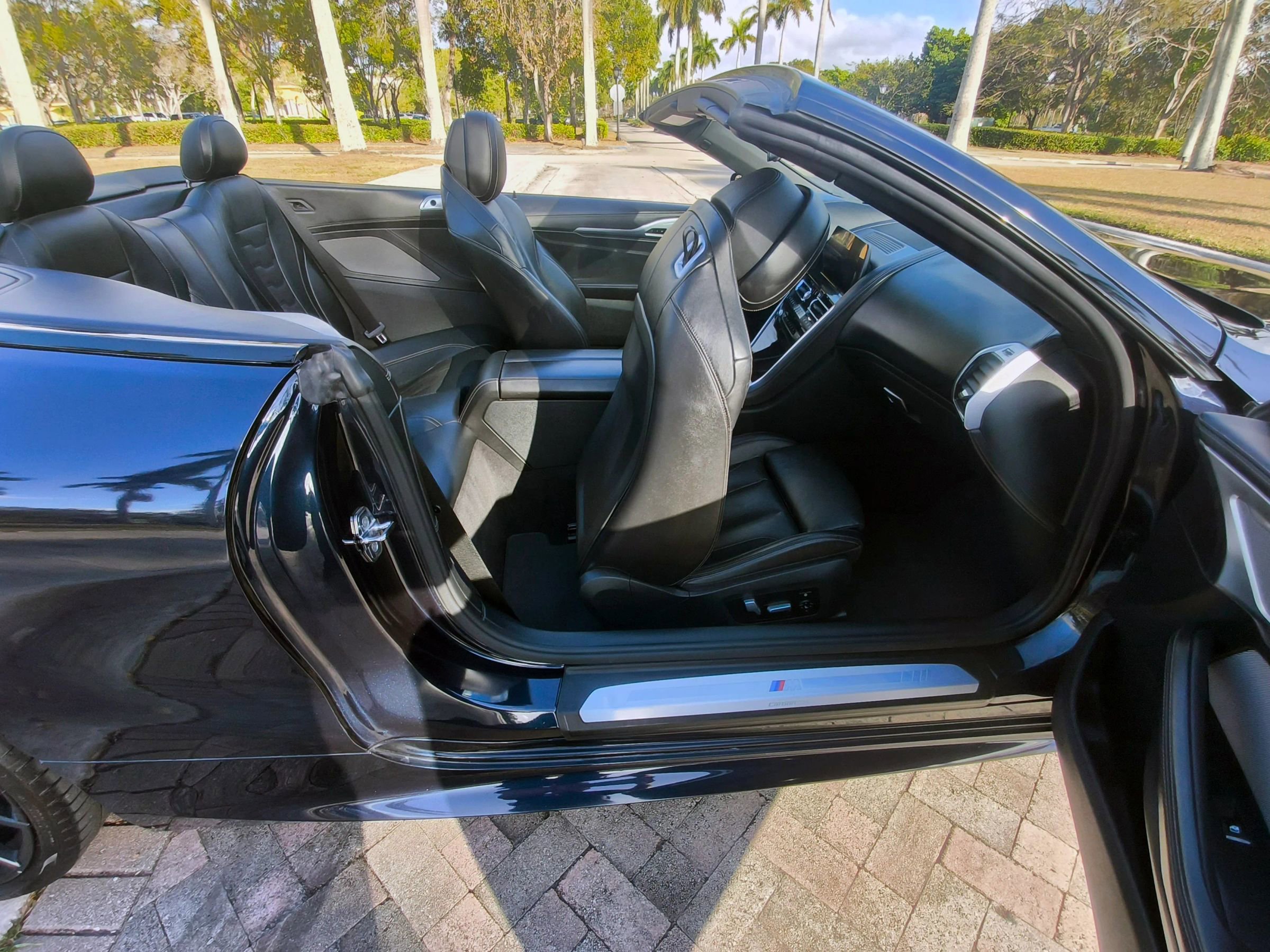 Used 2021 BMW 840i xDrive Convertible w/ M Sport Package image 21