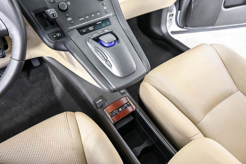 Used 2010 Lexus HS 250h Premium FWD image 29