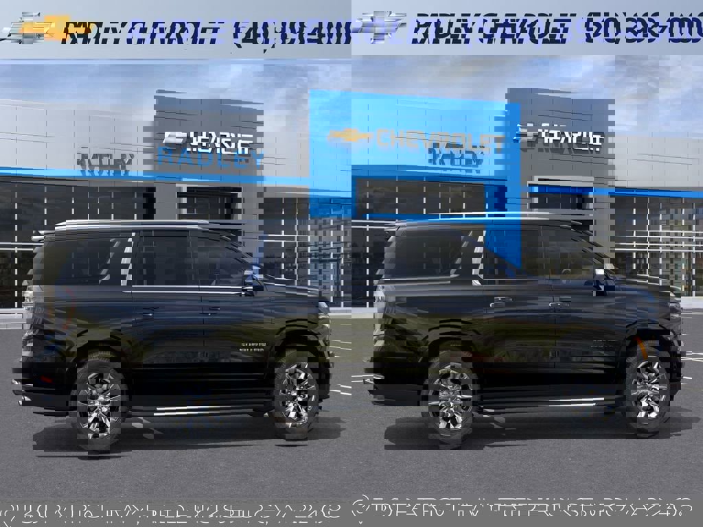 New 2025 Chevrolet Suburban Premier image 5