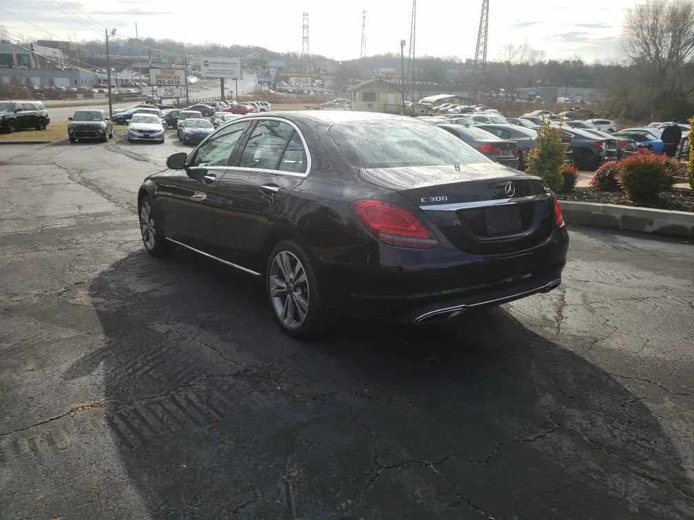 Used 2019 Mercedes-Benz C 300 4MATIC Sedan image 6