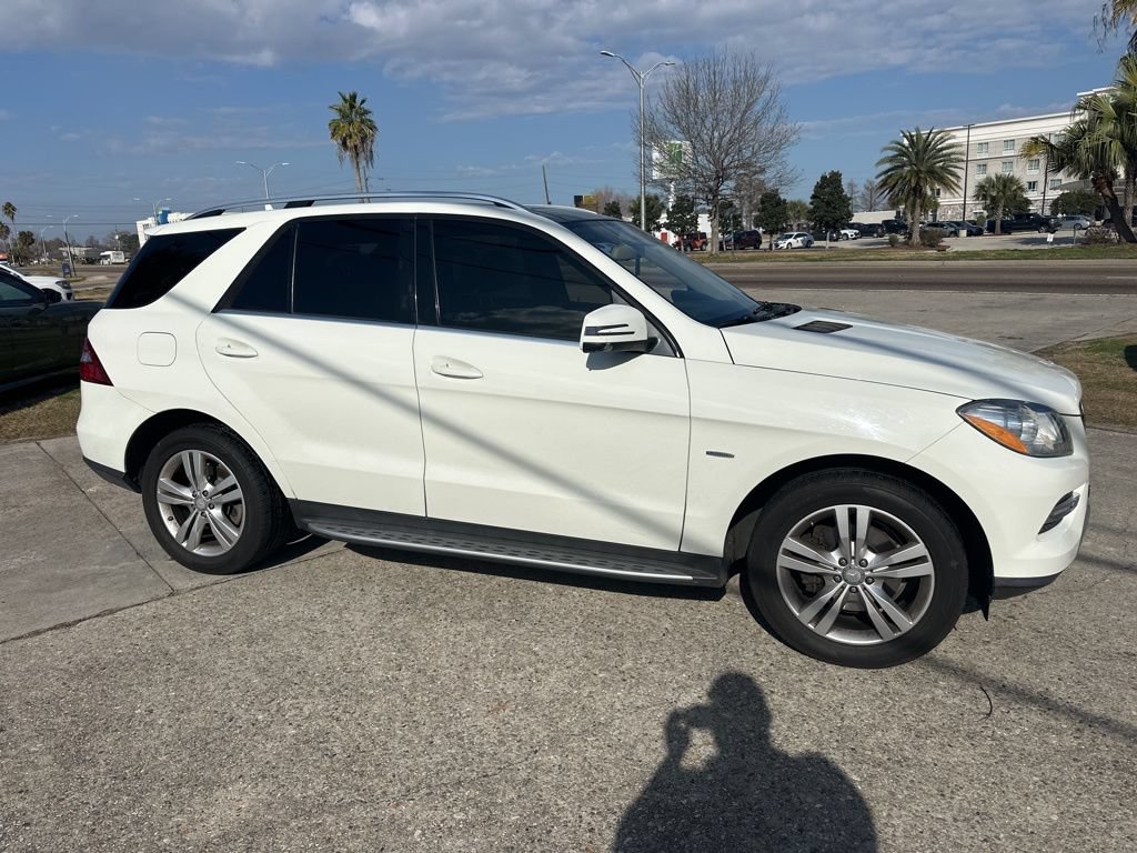 Used 2012 Mercedes-Benz ML 350 4MATIC image 3