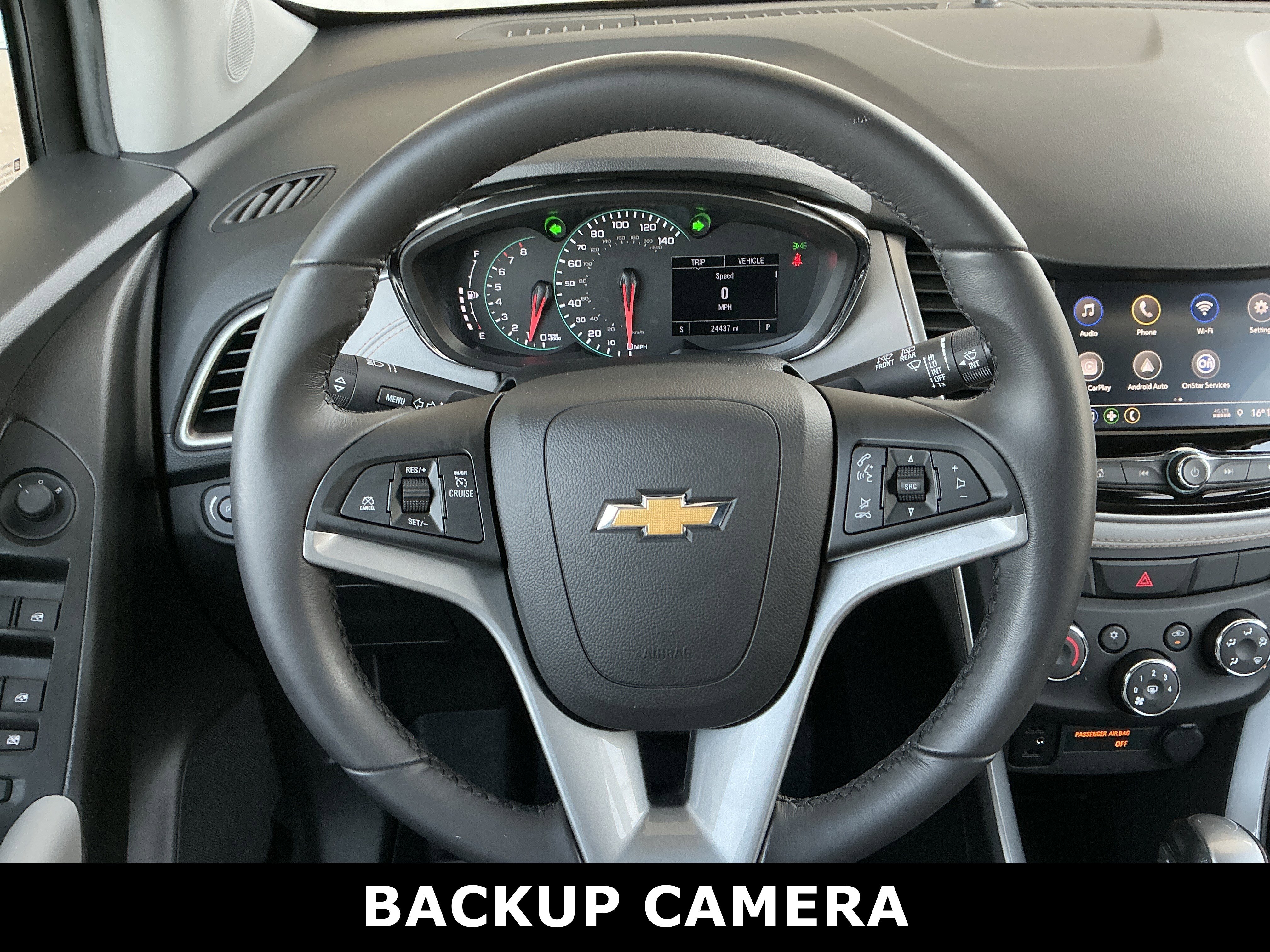 Used 2022 Chevrolet Trax LT w/ LT Convenience Package image 5