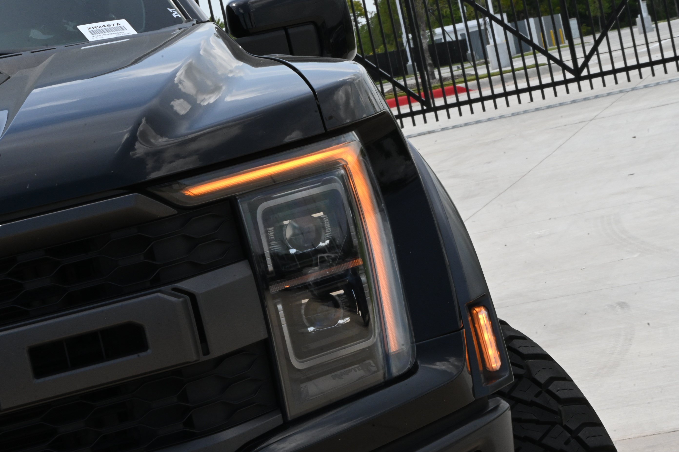 Used 2022 Ford F150 Raptor w/ Equipment Group 801A High AWD/4WD image 10