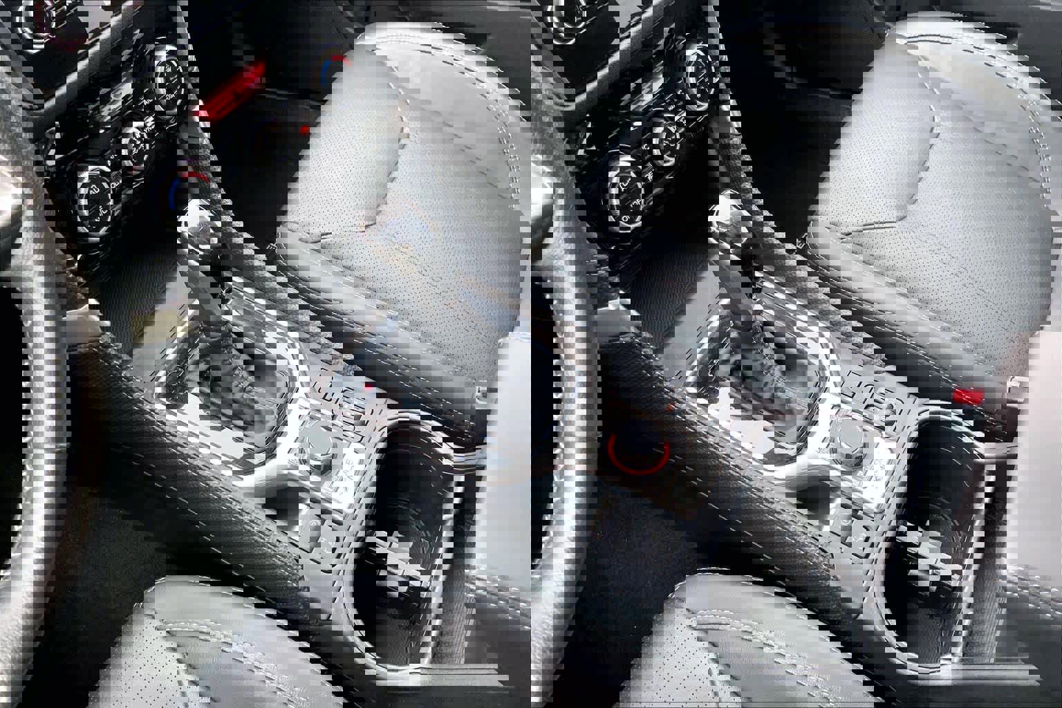 Used 2020 Subaru Forester Limited image 17