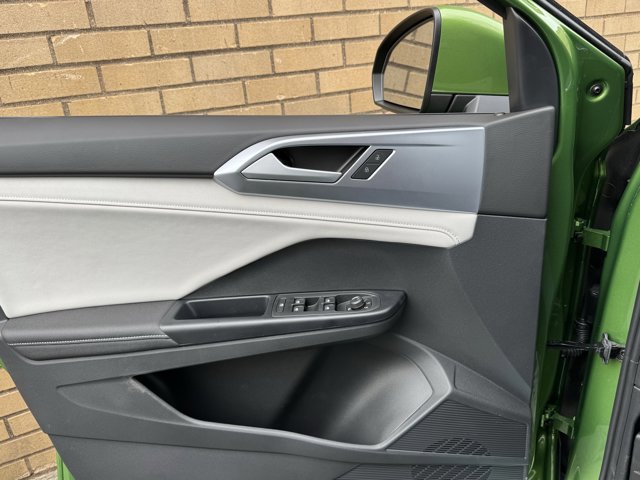 New 2026 Volkswagen Taos SE AWD/4WD image 29