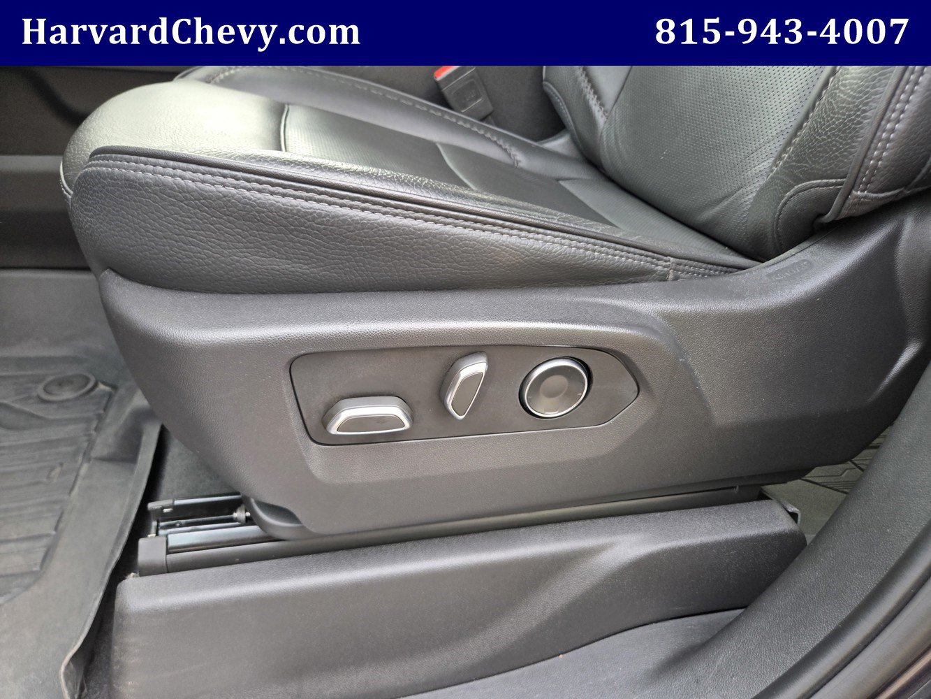 Used 2025 GMC Sierra 1500 Denali AWD/4WD image 25
