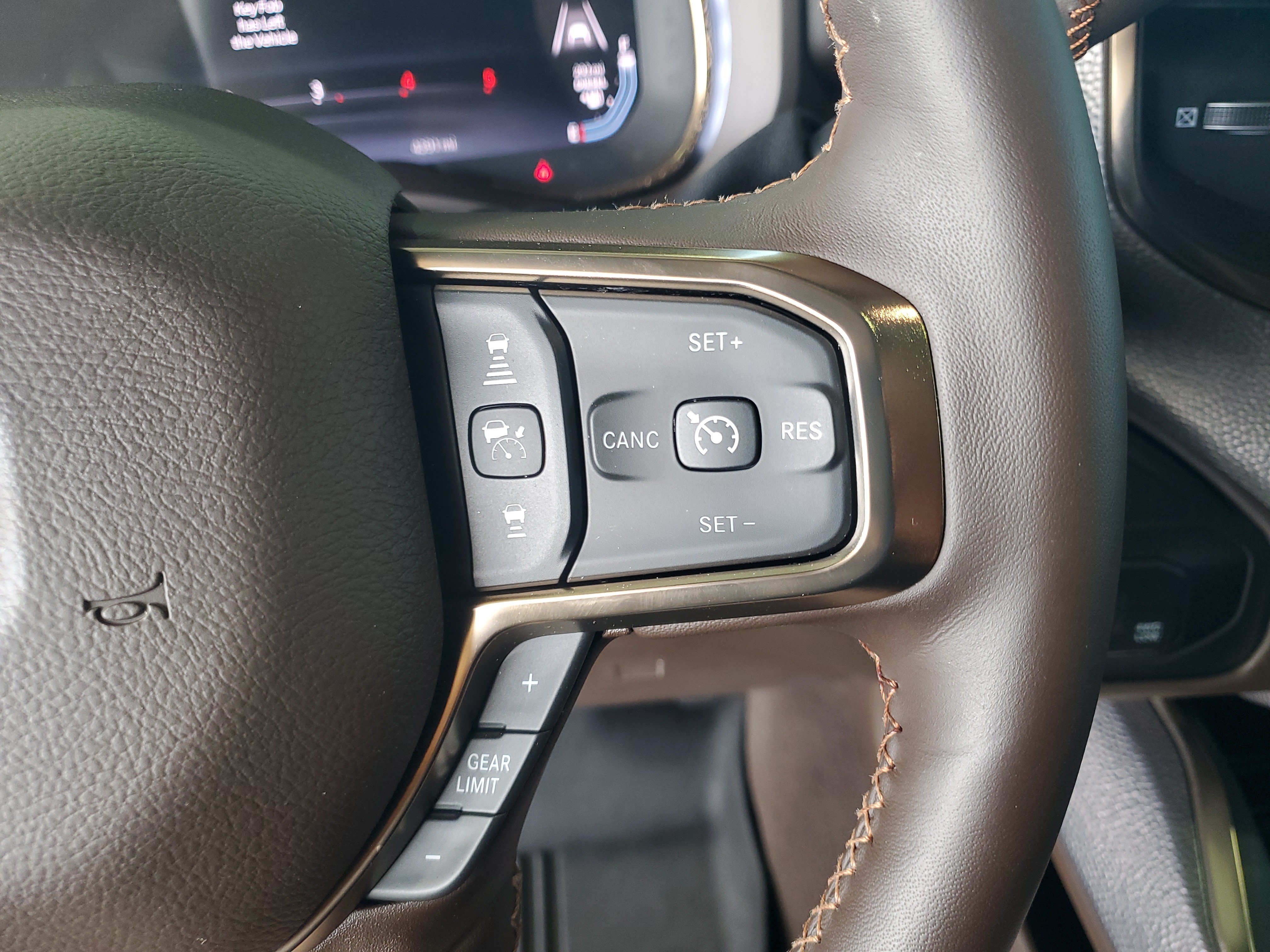 Used 2026 RAM 3500 Longhorn AWD/4WD image 25