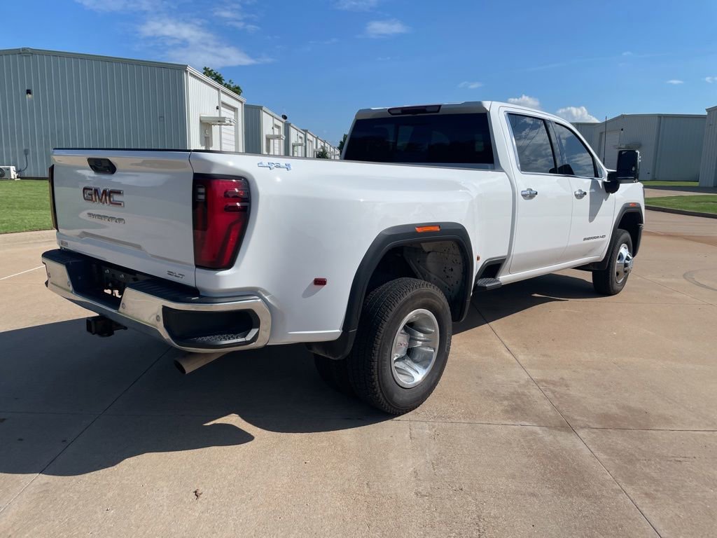 Used 2026 GMC Sierra 3500 SLT w/ SLT Convenience Package AWD/4WD image 5