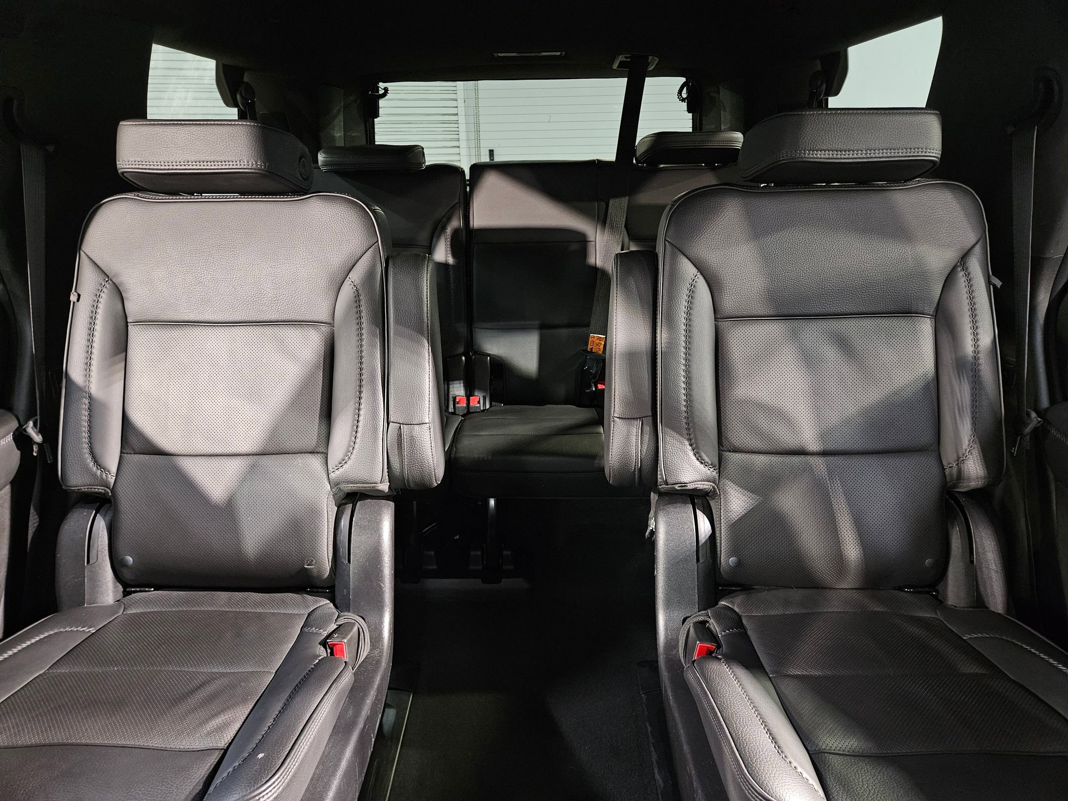 Used 2023 GMC Yukon Denali image 13