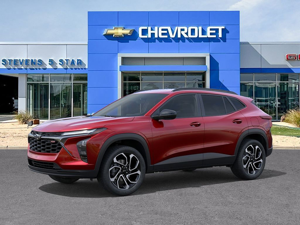 New 2026 Chevrolet Trax RS w/ Driver Confidence Package FWD image 2