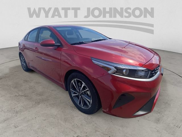 Used 2024 Kia Forte LXS FWD image 12