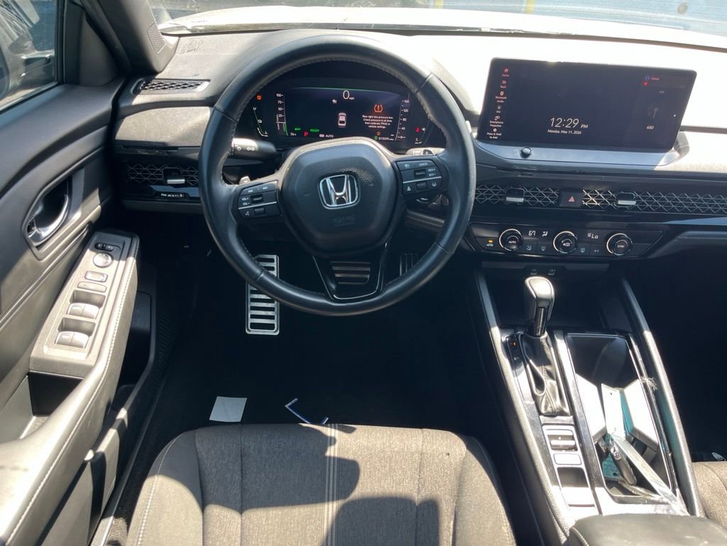 Used 2024 Honda Accord Sport image 17