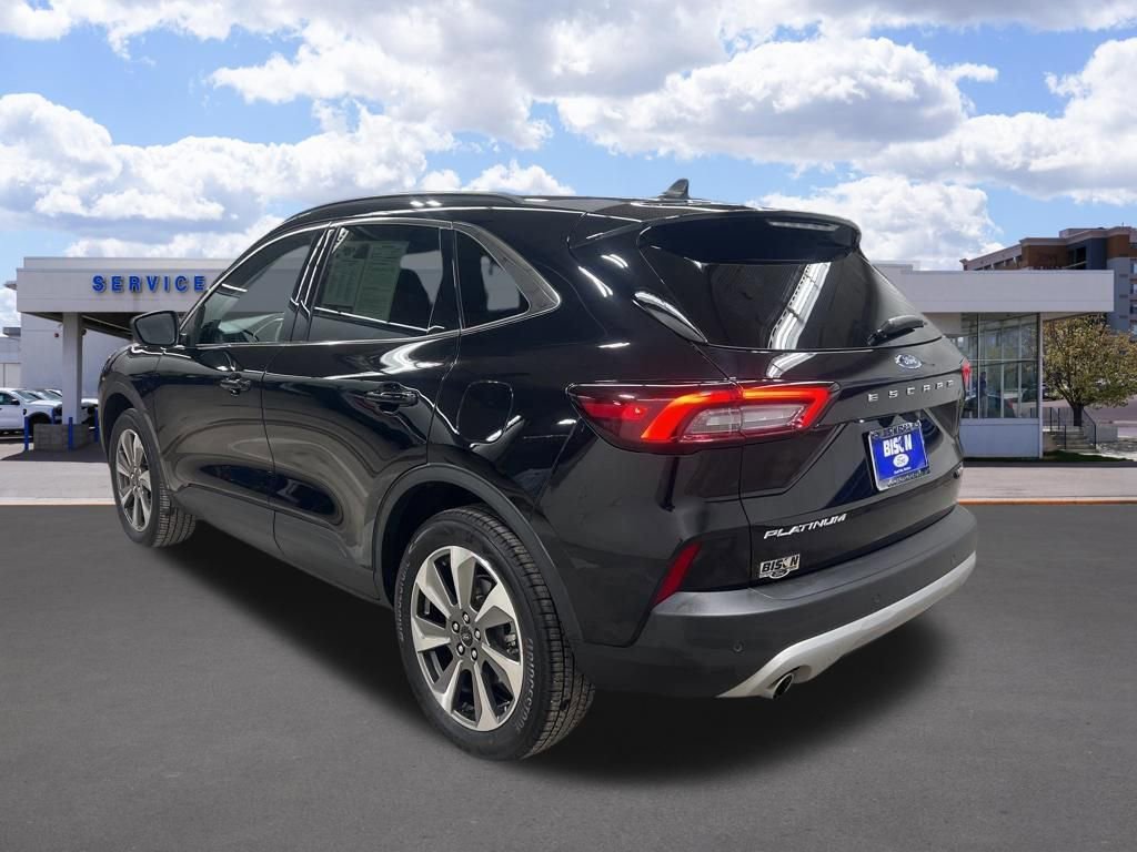 Used 2025 Ford Escape Platinum image 5