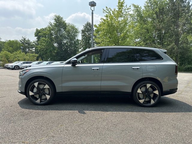 New 2025 Volvo EX90 Plus image 4