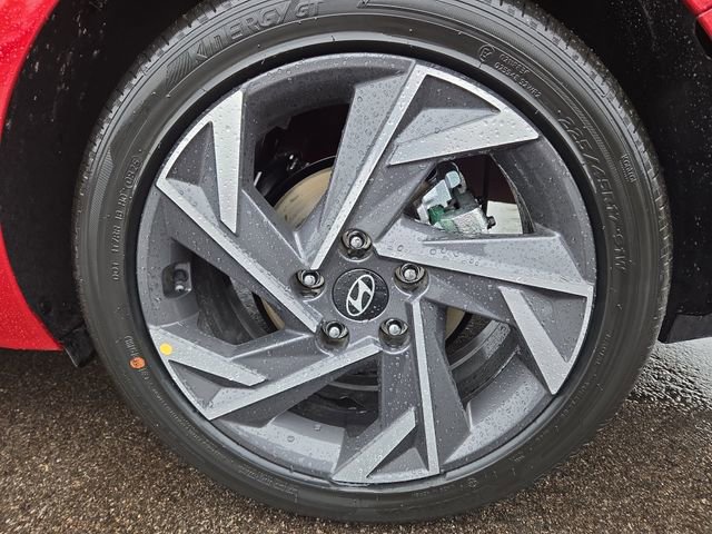 New 2025 Hyundai Elantra SEL image 31