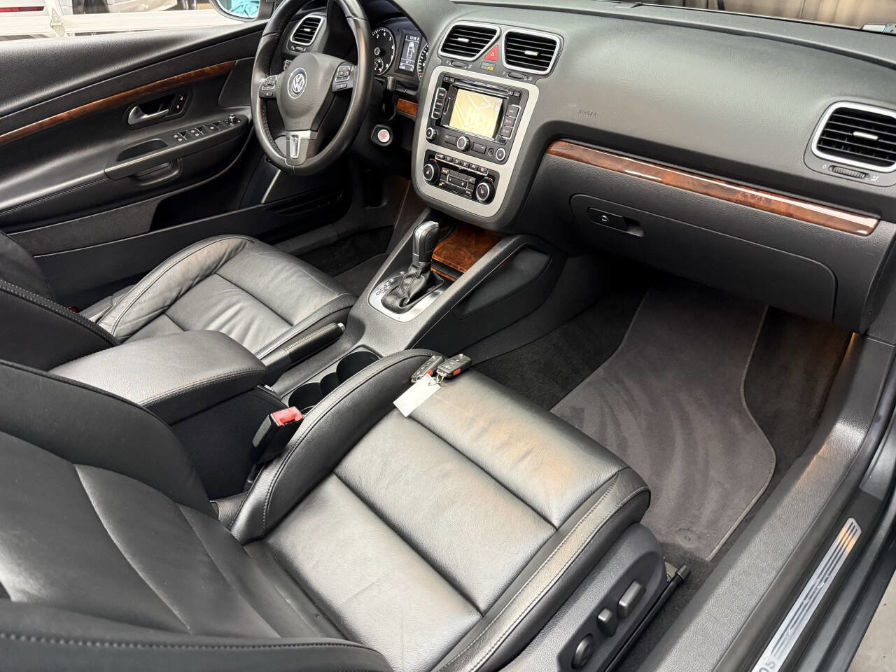 Used 2012 Volkswagen Eos Lux image 22