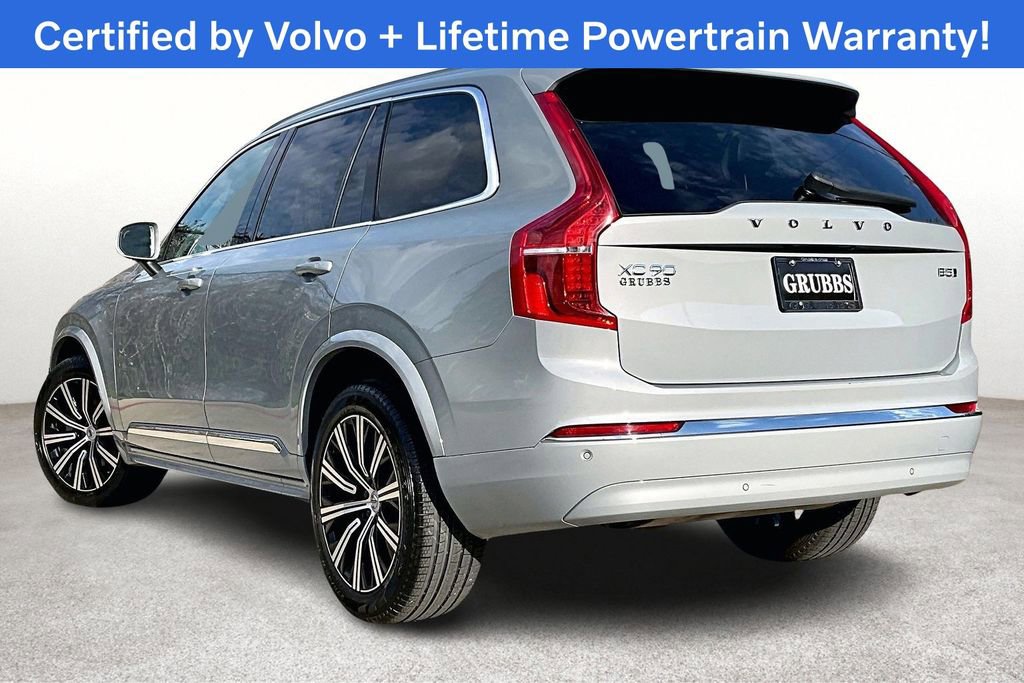 Used 2025 Volvo XC90 B5 Core AWD/4WD image 16