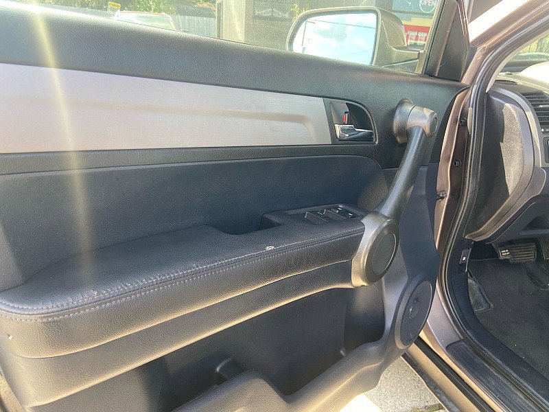 Used 2011 Honda CR-V EX-L image 9