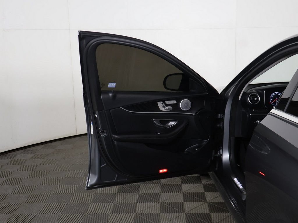 Used 2020 Mercedes-Benz E 350 4MATIC Sedan w/ Driver Assistance Package image 24