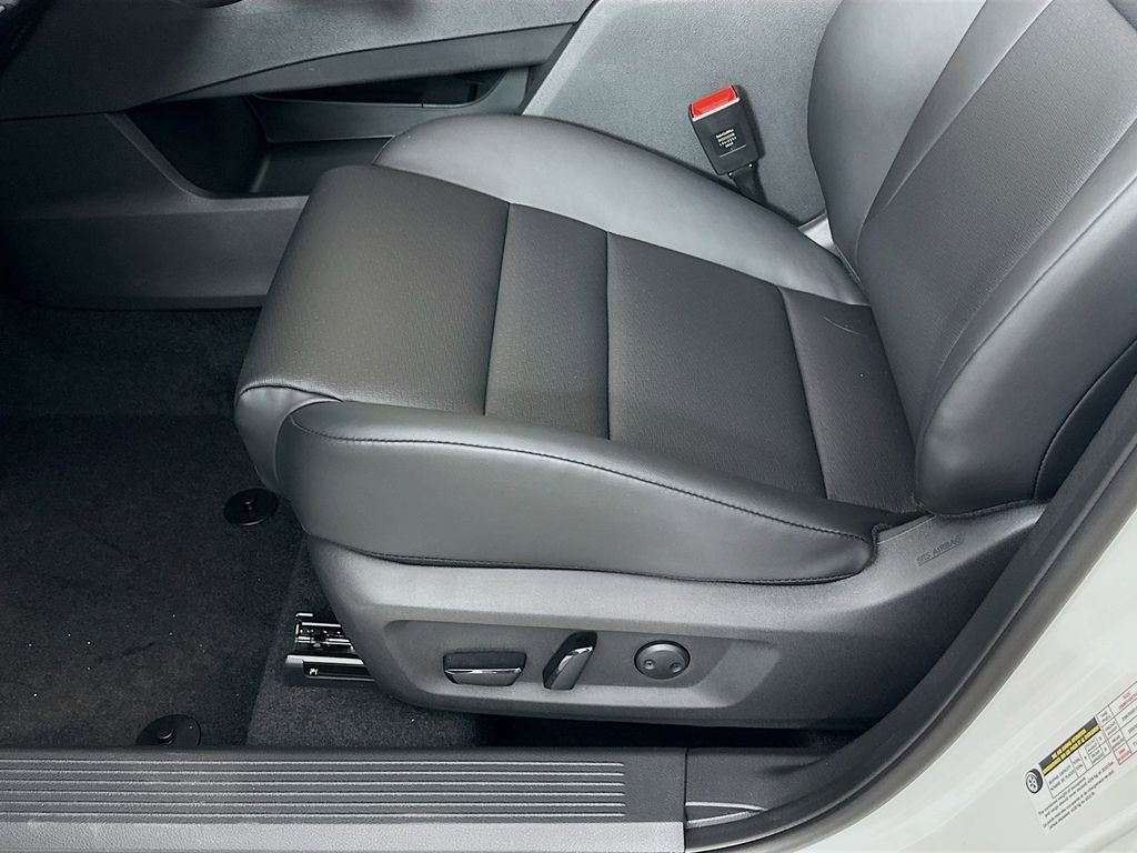 New 2026 Nissan Rogue SV AWD/4WD image 26