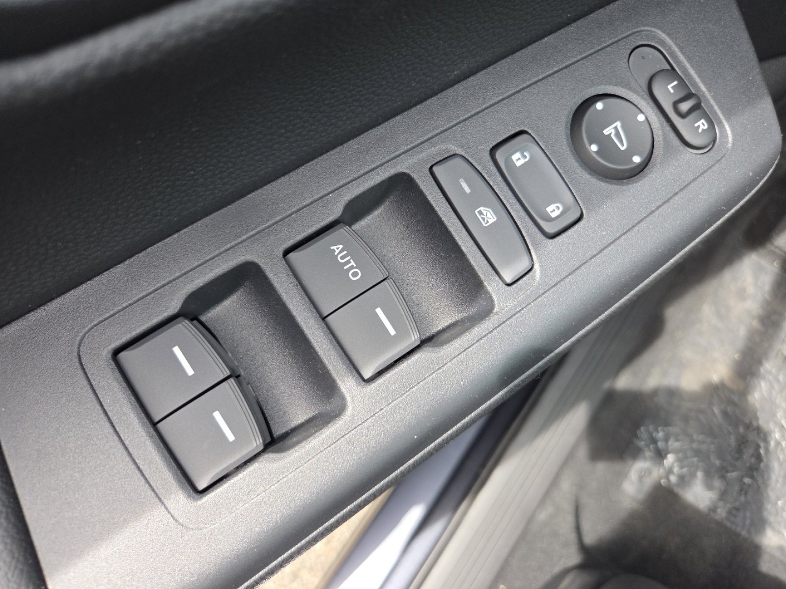 New 2026 Honda CR-V LX image 25