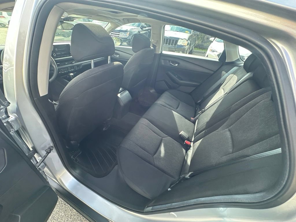 Used 2024 Honda Accord EX image 22