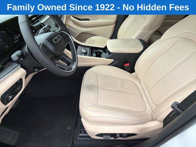 Certified 2022 Jeep Grand Cherokee Limited 4xe w/ Luxury Tech Group II AWD/4WD image 9