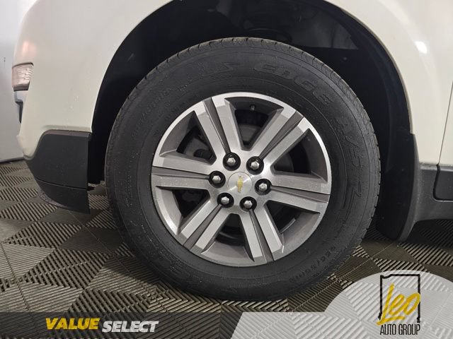 Used 2015 Chevrolet Traverse LT FWD image 21