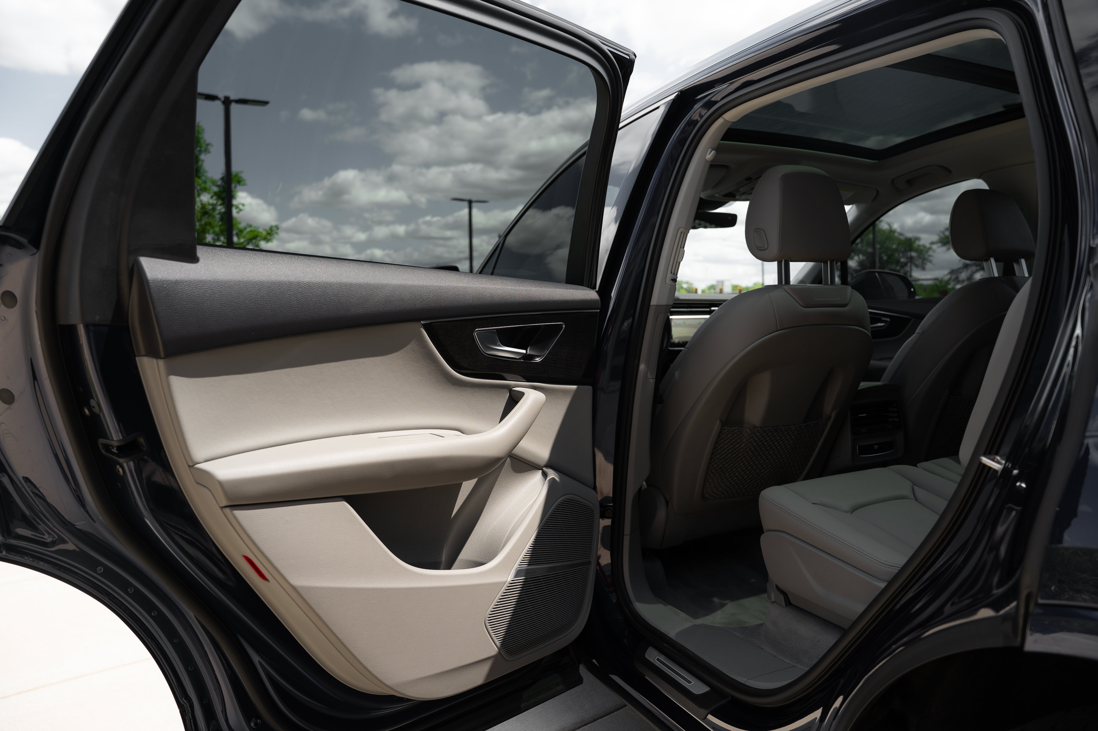 Certified 2022 Audi Q7 3.0T Premium Plus AWD/4WD image 26