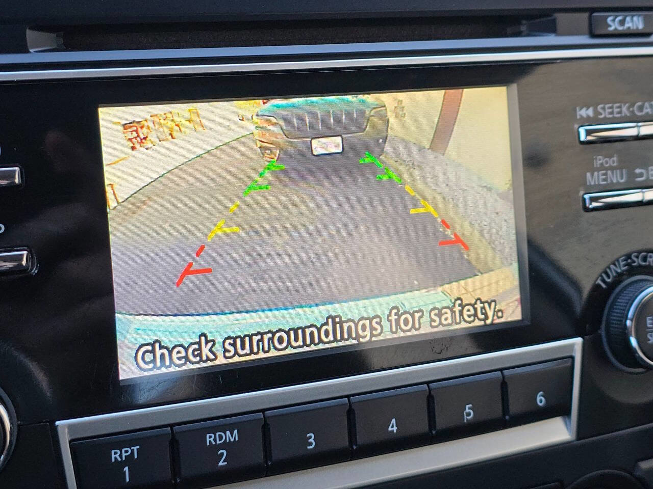 Used 2017 Nissan Altima 2.5 SV w/ Convenience Package image 5