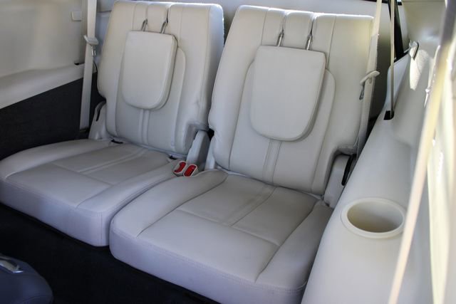 Used 2018 Lincoln MKT AWD w/ Technology Package image 25