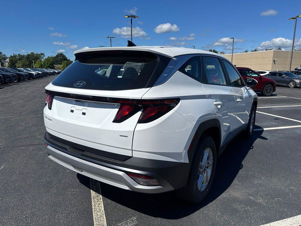 New 2026 Hyundai Tucson SE AWD/4WD image 5