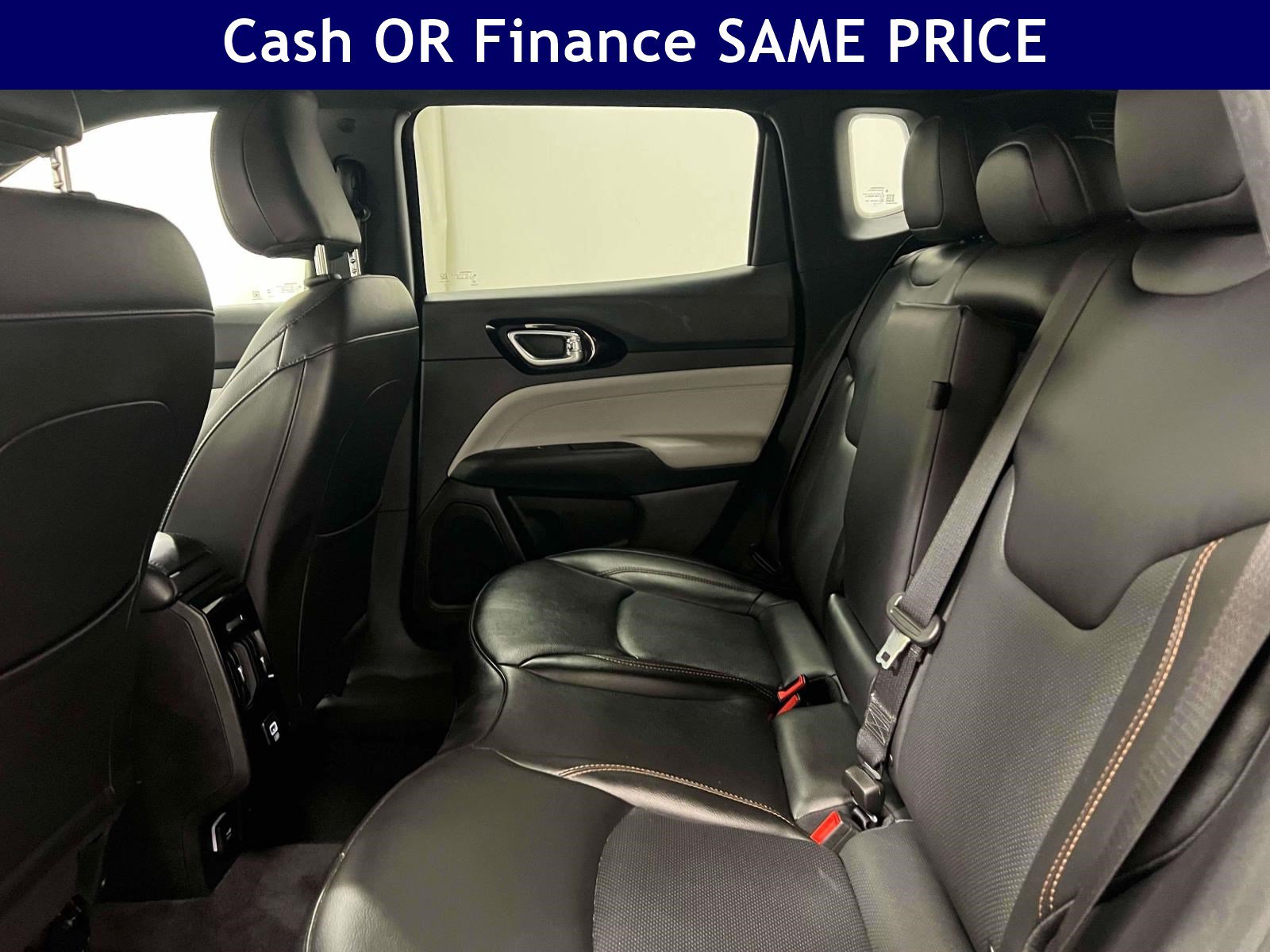 Certified 2023 Jeep Compass Limited AWD/4WD image 14