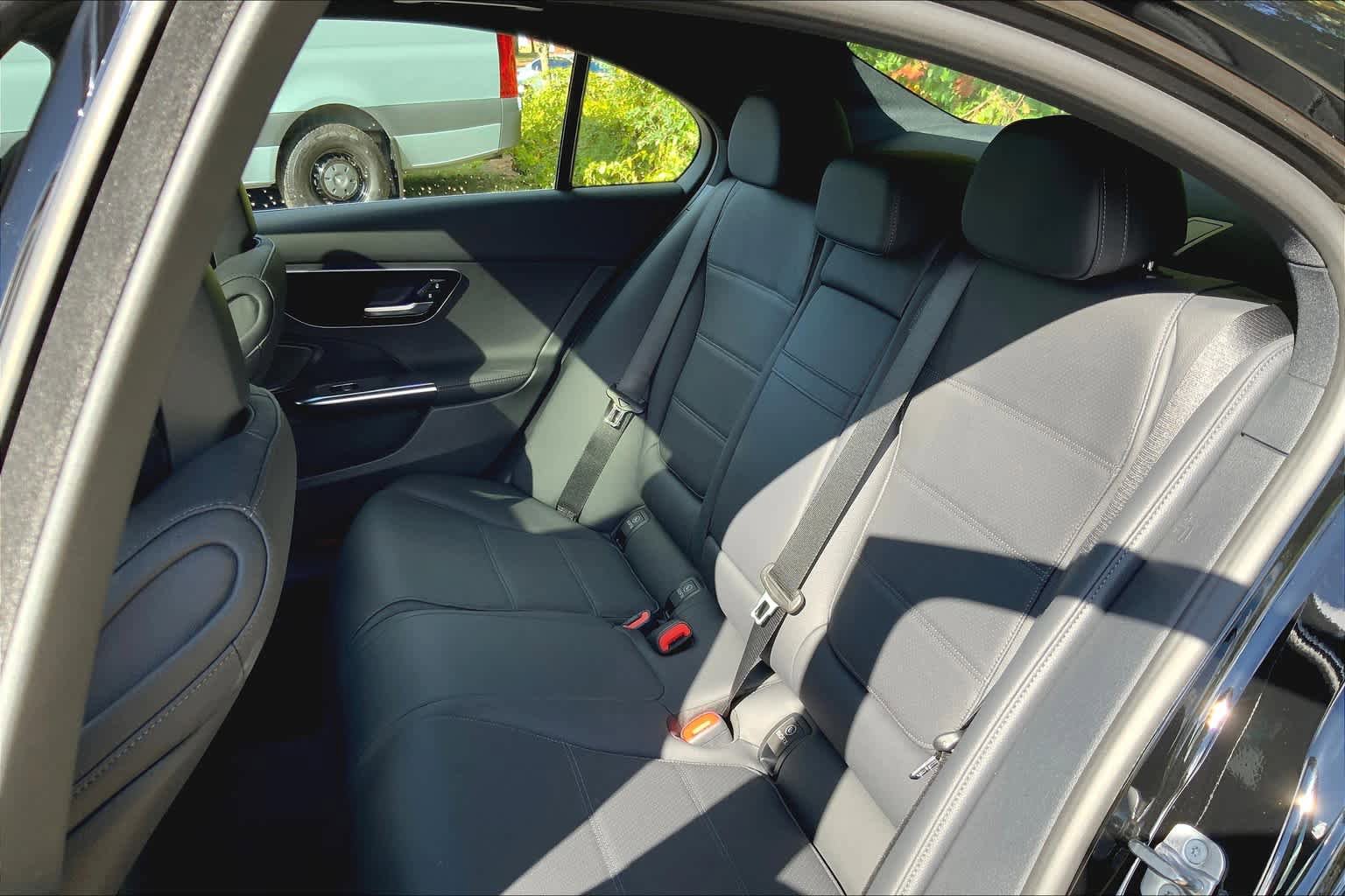 New 2025 Mercedes-Benz C 300 4MATIC Sedan image 13