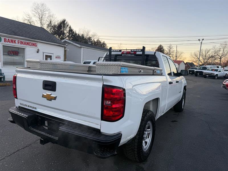 Used 2015 Chevrolet Silverado 1500 W/T w/ Trailering Package image 2