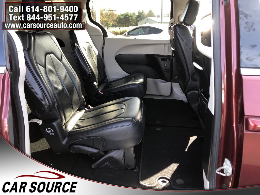 Used 2018 Chrysler Pacifica Touring-L Plus w/ Advanced Safetytec Group image 26