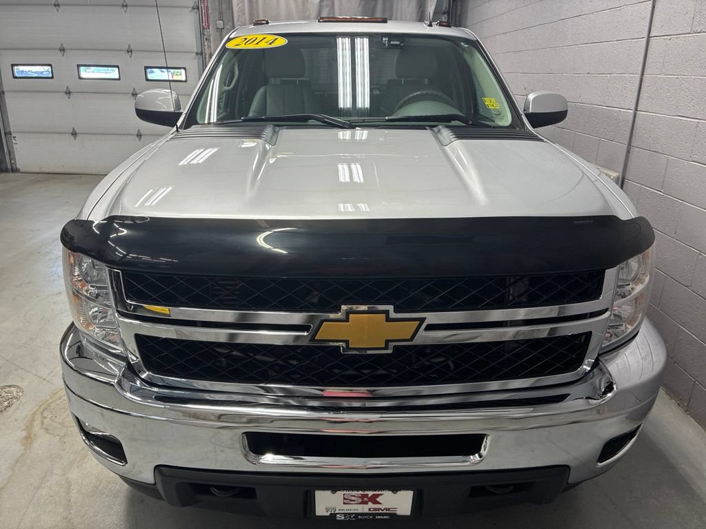 Used 2014 Chevrolet Silverado 2500 LTZ w/ LTZ Plus Package AWD/4WD image 6