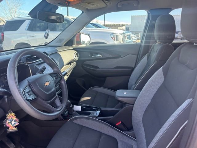 Used 2022 Chevrolet TrailBlazer LT AWD/4WD image 9